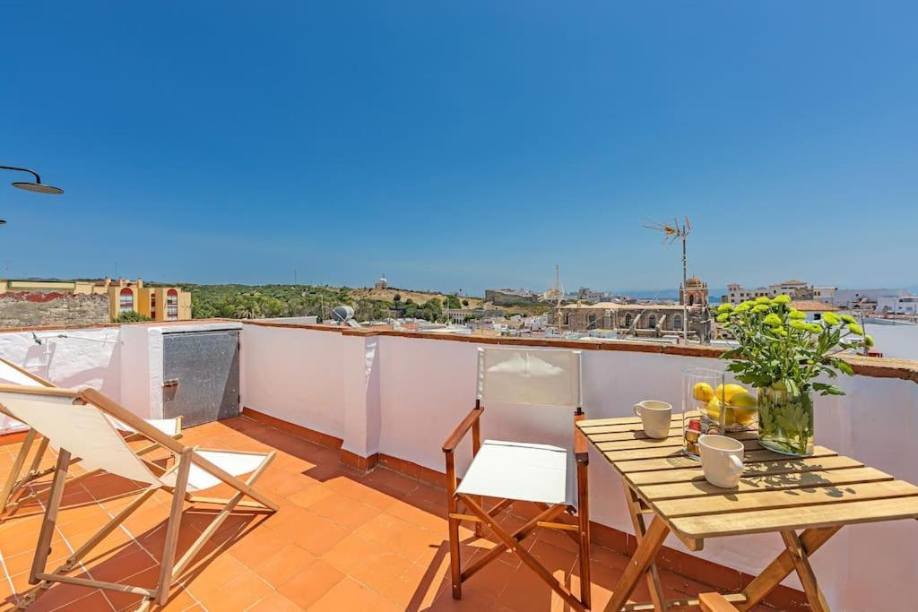 Апартаменты Casa Pepita - Old Town - Relax Terrace With Views Тарифа Экстерьер фото